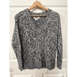 Victoria’s Secret PINK Black & White Cable Knit V-neck Sweater, XS